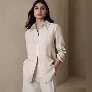 Banana Republic Classic Linen Shirt in Natural Linen Beige - Size S